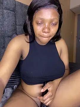 MilfBoobsxx