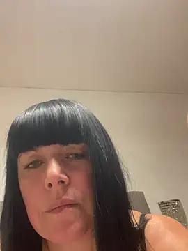 Milf_Mayra