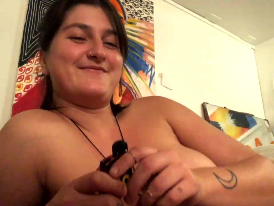 MollyBigTitties