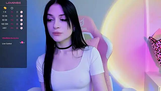 Molly_Crystall