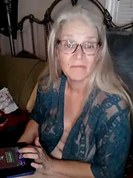 MommaVee