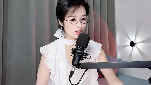 Momo-Wow