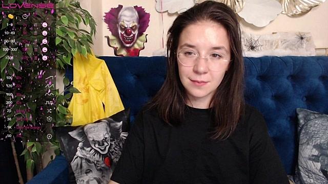 MonicaFoxy