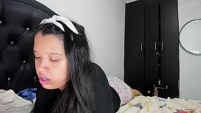 Naomi23g