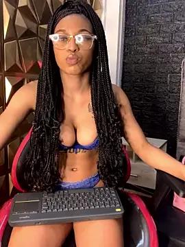 Naomy_Williamss