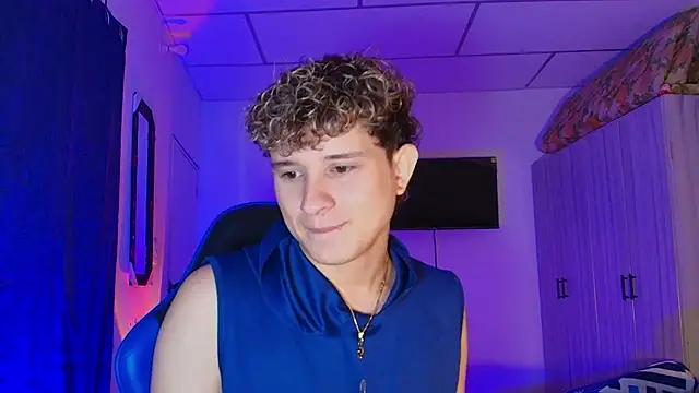 Nathan_Bluee