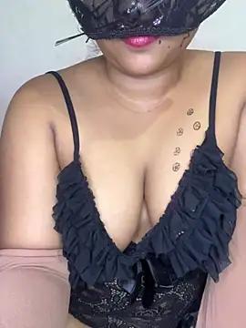 Naughti_Kitty