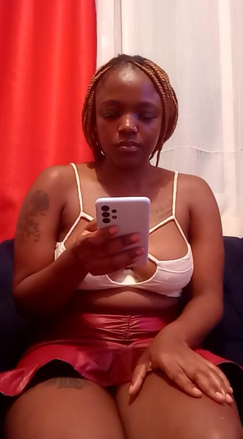Naughty_tonia20