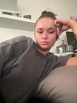 Naya_Rowe