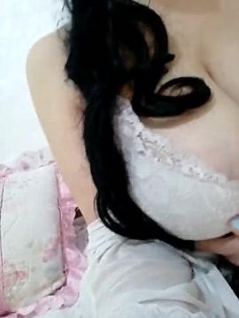 Nayaa12