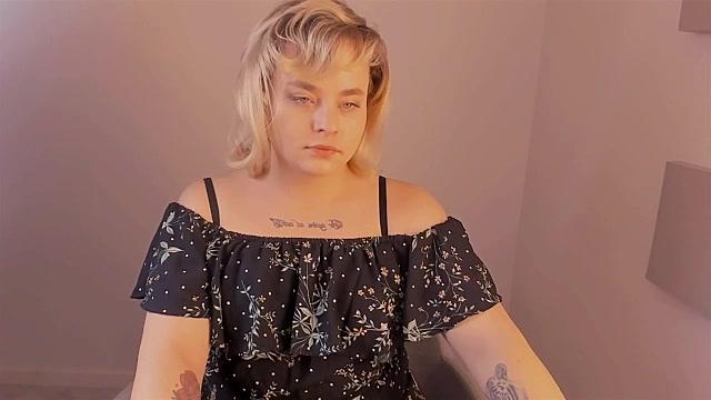 Neotrad_Girl