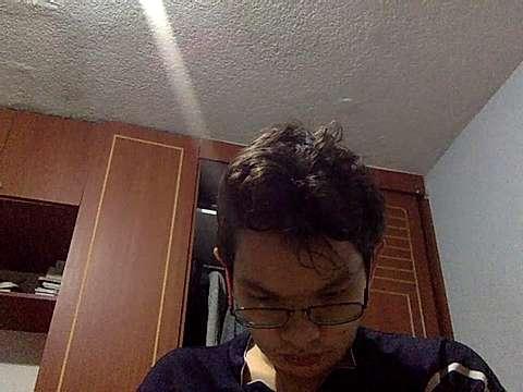 Niale21080402