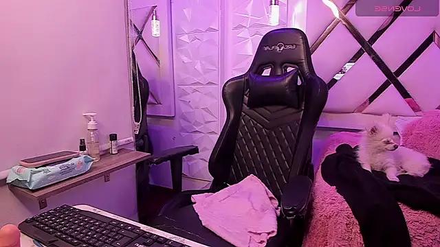 NickieNick_