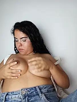 NicolleOverton
