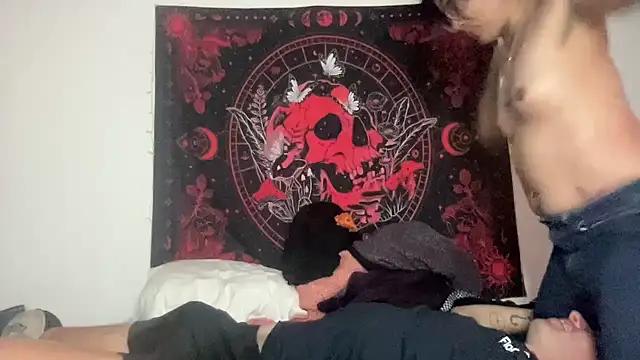 NikkiAndJohnny777