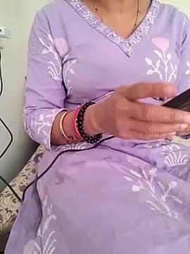 Nisha_Lovely