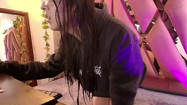 Nixie_Velvet