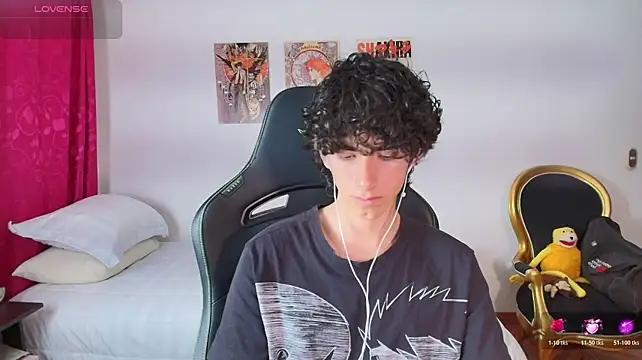 Nude_Boy18