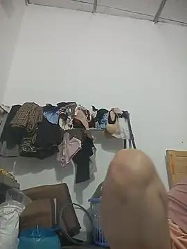 Nuna_689