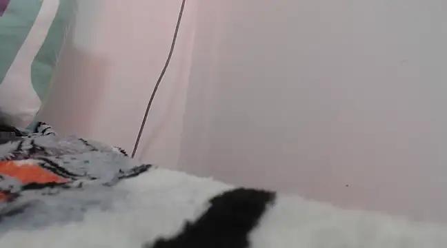PAMELA_PARADISE69