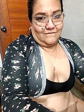 Paula_44