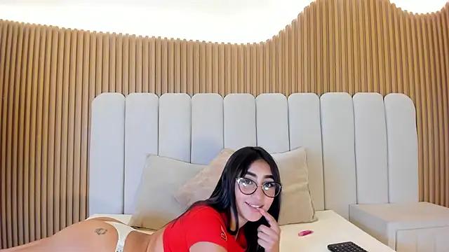 PetiteMia26