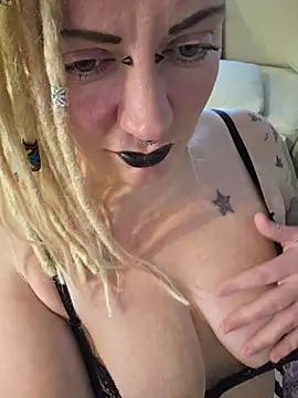 PinkTheHawk