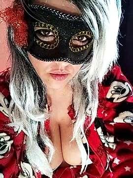 Pinkywife40