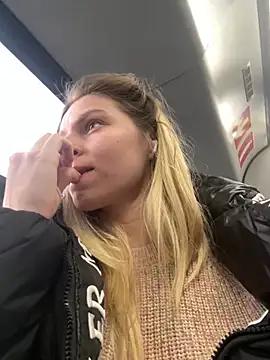 PollyCumLover