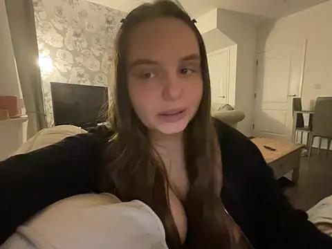 PregnantEllaxx