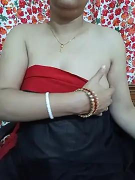 Priya_Boudi