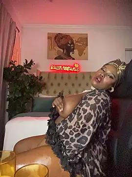 QUEEN_NOBUHLE_FEMDOM_777