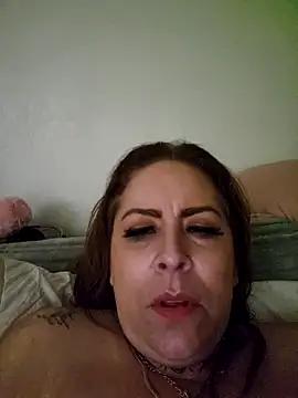 Queenbz1979