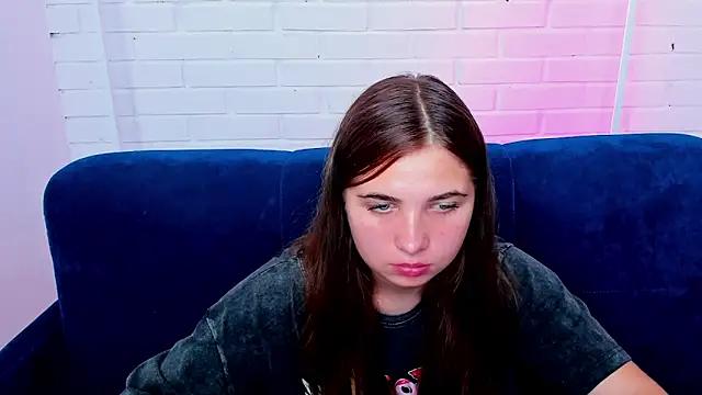 QuietStrengthKiss