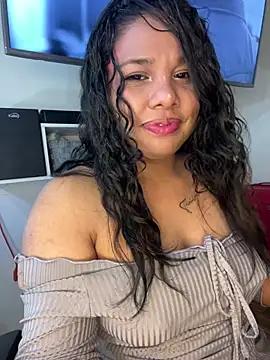 Rashell1_Queen