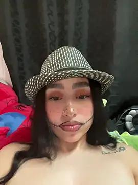 Rayne_cami
