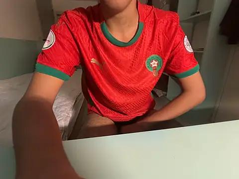 Rebeu_77