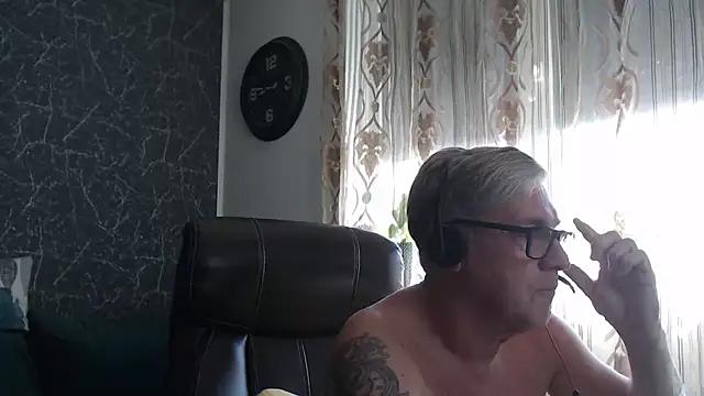 RobertStripX
