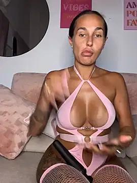 Rosieredxox