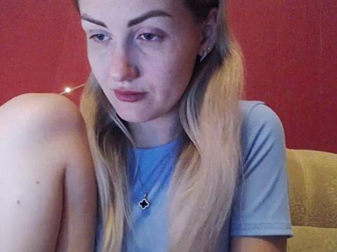 Roxy_Leni