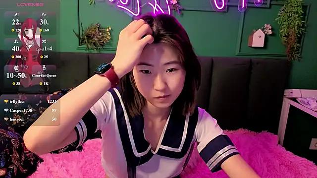 Runi_Asian