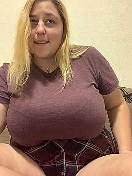 SaftigeVikky