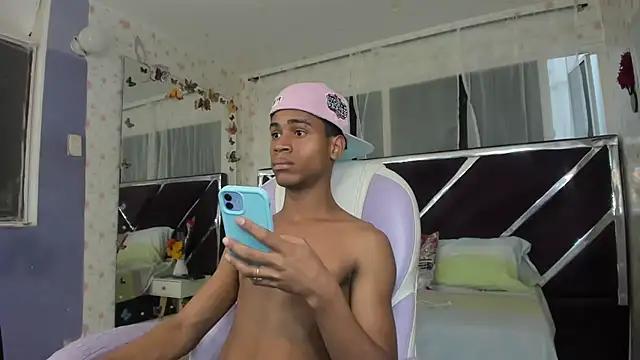 Santy_bigcock_01