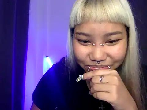 Scarlet_Thai