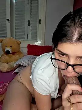 Scarletlover28
