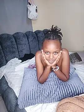 Sexxyy_Doll
