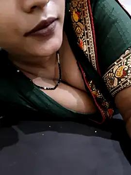 Sexy_rakhi
