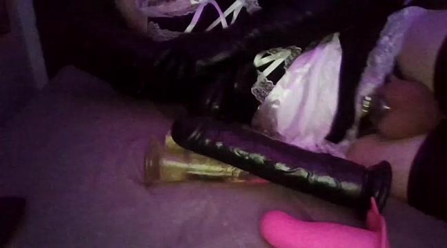 SissyChastitySlut4