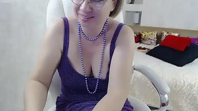 SoCharmingNina