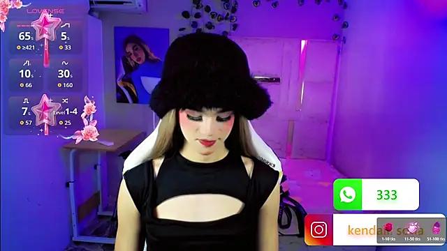 Sophiaa_doll_